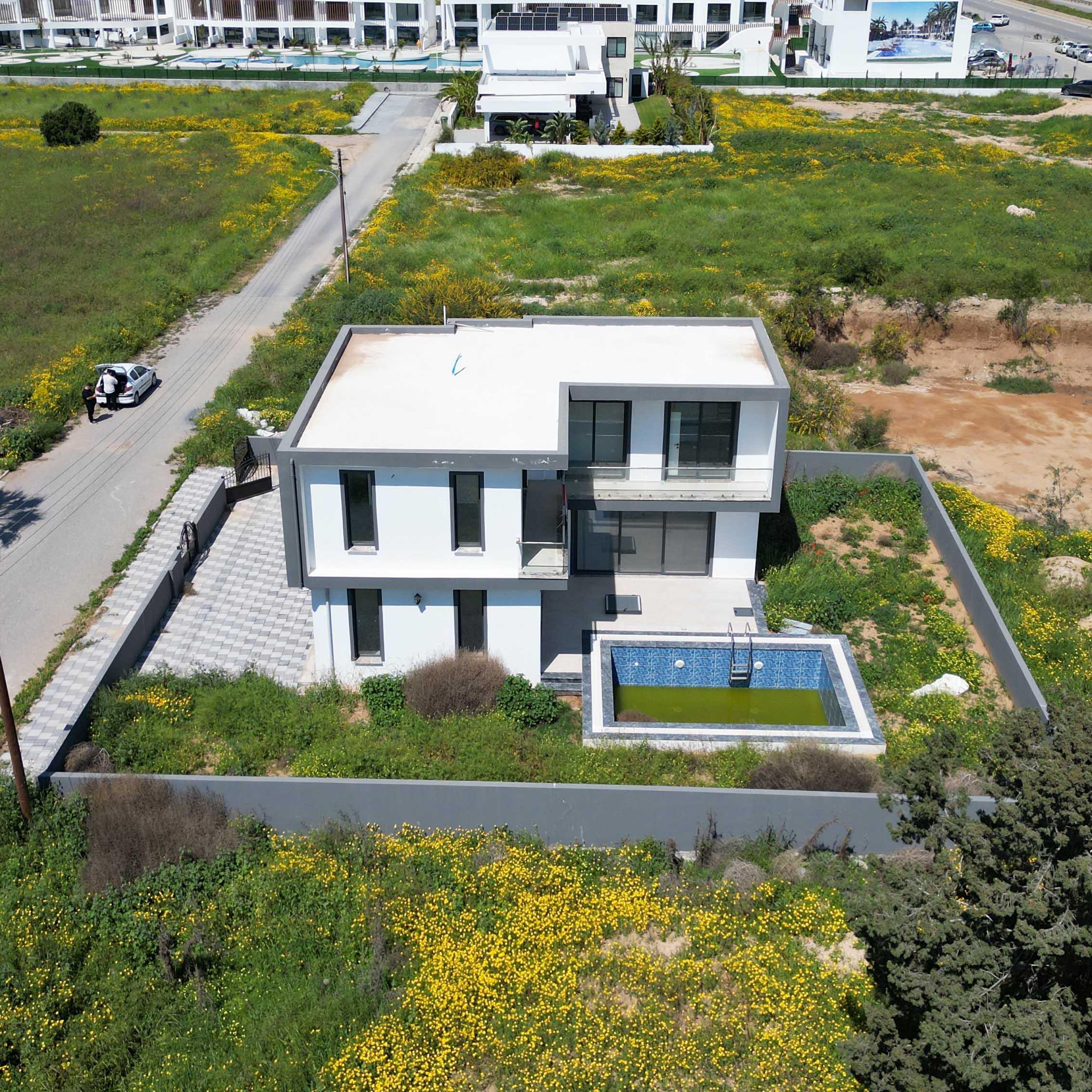 YENİBOĞAZİÇİ ŞOK FİYATA SATILIK VİLLA!